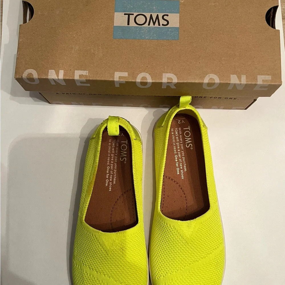 Toms Kids Classic Neon Yellow Mesh Slip-On Sneakers
